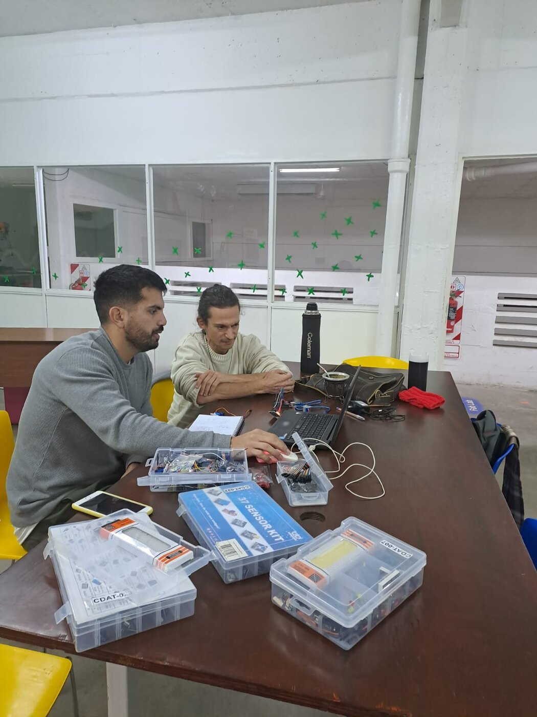 Desarrollo de electrónica y prototipos con herramientas digitales